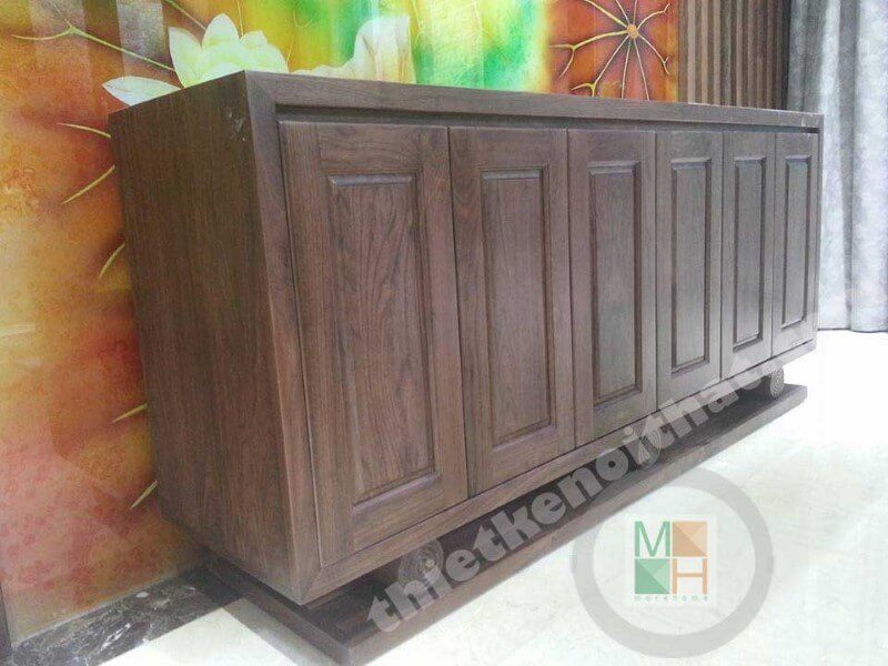 Kệ decor là món đồ thường được sử dụng trong văn phòng